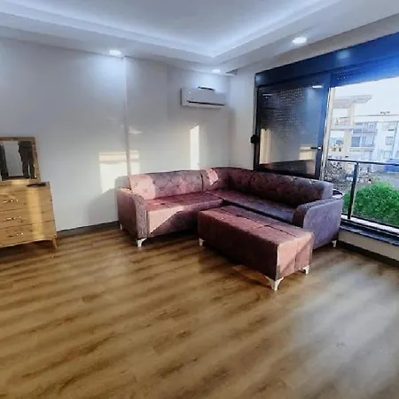 Bora Altinkum (Antalya)